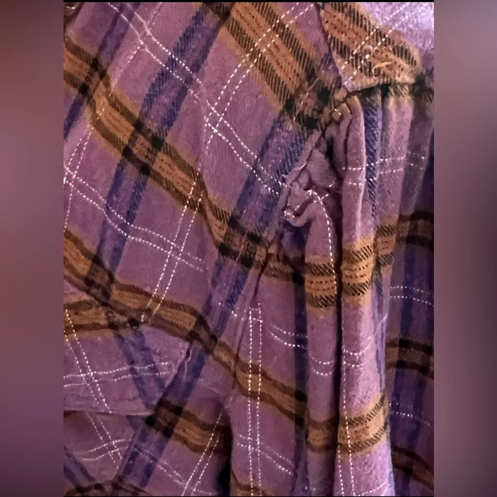 Entro Flannel Pearl Snap Top - Picture 4 of 6